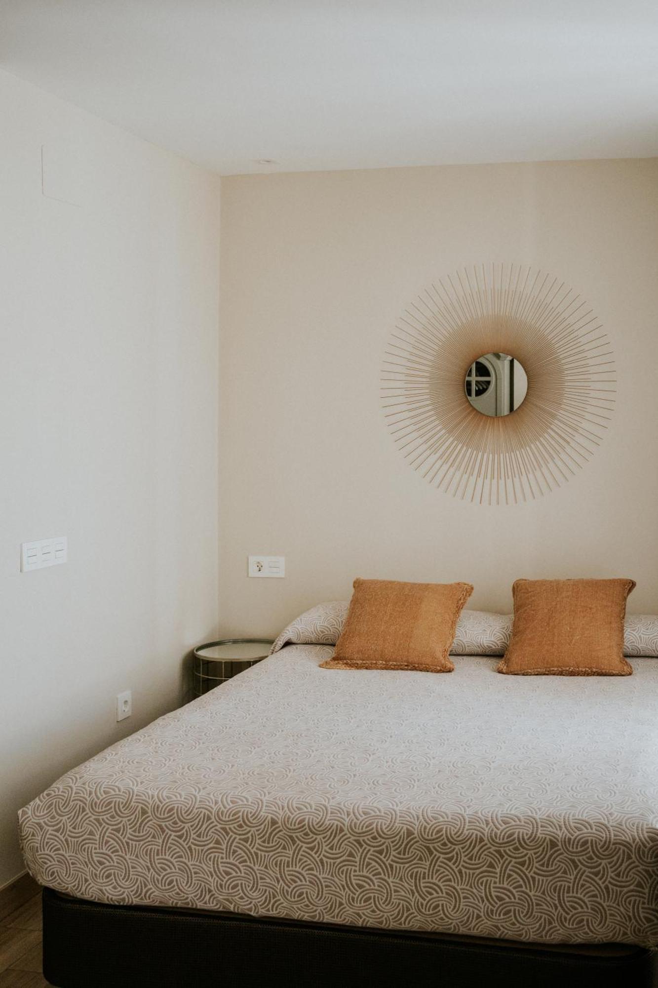 Apartamentos Levante - Mares Torre Del Mar Eksteriør billede